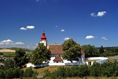Tar, Árpád-kori templom-stock-foto