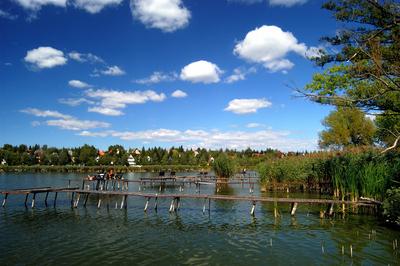 Diósjenői-tó-stock-foto