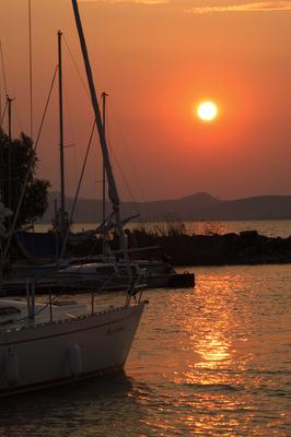 Naplemente a Balatonon-stock-foto