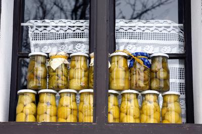 Hollókő, Ófalu védett falurész-stock-foto