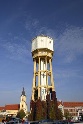 A víztorony Siófok belvárosában-stock-foto
