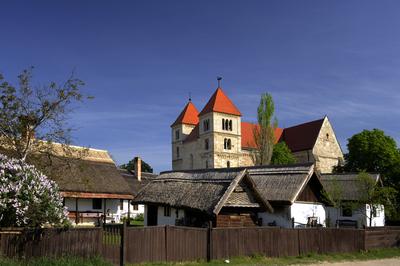 Ócsai Tájház és Skanzen-stock-foto