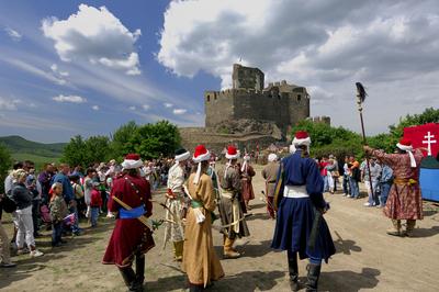 Hollókő, Pünkösdi Várjátékok-stock-foto