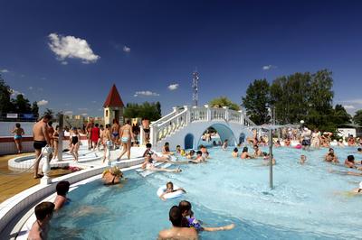 Kisvárda, Várfürdő-stock-foto