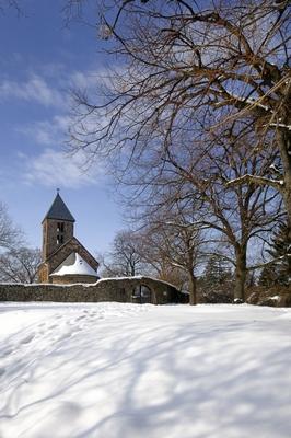 Nagybörzsöny, Szent István-templom-stock-foto