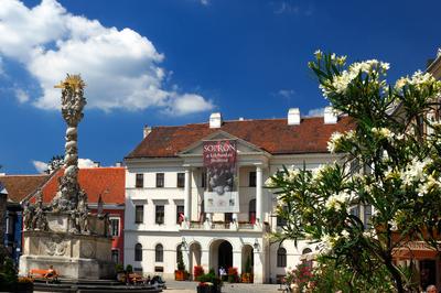 Sopron belvárosa (Fő tér)-stock-photo