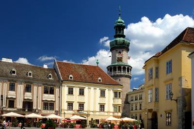 Sopron belvárosa (Fő tér)-stock-foto