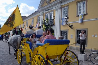 Váci Világi Vigalom a város főterén-stock-foto