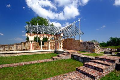 Somogyvár, a Szent Egyed bencés apátság romjai-stock-foto