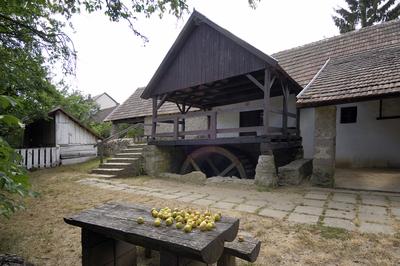 Nagybörzsöny, Vízimalom-stock-foto