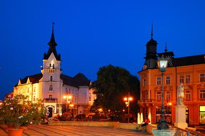 Kaposvár belvárosa (Kossuth tér)-stock-photo