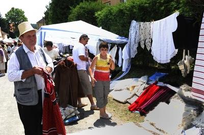Őrségi Vásár Őriszentpéteren-stock-foto
