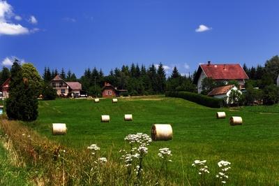 Őrségi táj Őriszentpéter határában-stock-foto