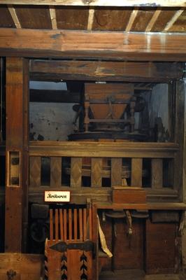 Velem, vízimalom (Schulter malom)-stock-foto