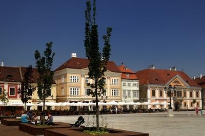Győr, Széchenyi tér-stock-photo