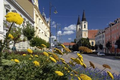 Zalaegerszeg megszépült városközpontja-stock-foto