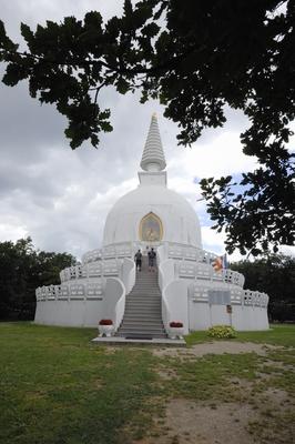 Zalaszántói Béke-sztúpa-stock-foto