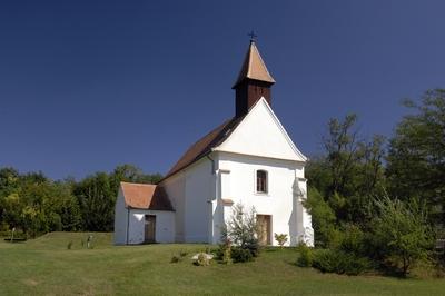 Gyugy, Árpád-kori templom-stock-foto
