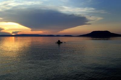 Balatoni naplemente Fonyódon-stock-foto