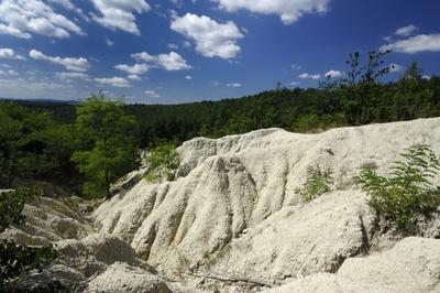 Riolit-tufa képződmény Kazáron-stock-foto