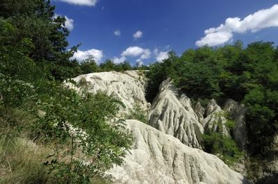 Riolit-tufa képződmény Kazáron-stock-foto