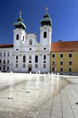 Győr, Széchenyi tér-stock-foto