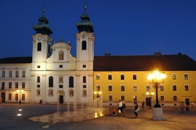 Győr belvárosa, Széchenyi tér-stock-foto