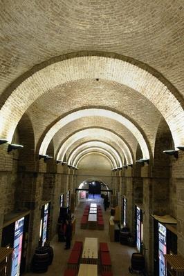 Esztergom, Prímás pince-stock-foto