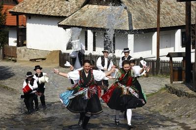 Hollókői Húsvéti Fesztivál-stock-foto