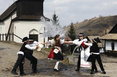 Hollókői Húsvéti Fesztivál-stock-foto