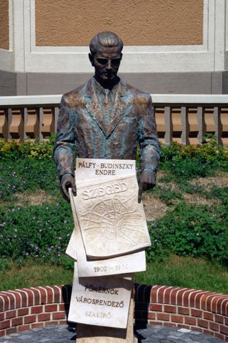 Szeged, Pálfy-Budinszky Endre szobra-stock-foto