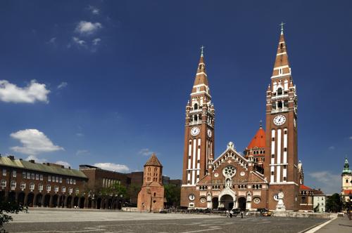 Szeged, Fogadalmi templom-stock-foto