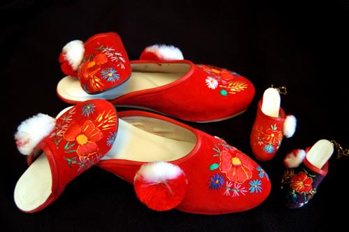 A szegedi papucs-stock-foto