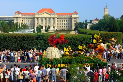 Virágkarnevál Debrecenben-stock-foto