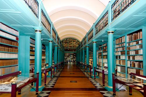 A Debreceni Református Kollégium Nagykönyvtára-stock-foto