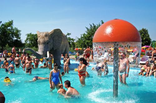 Hajdúszoboszló, Hungarospa Strand- és Gyógyfürdő-stock-foto