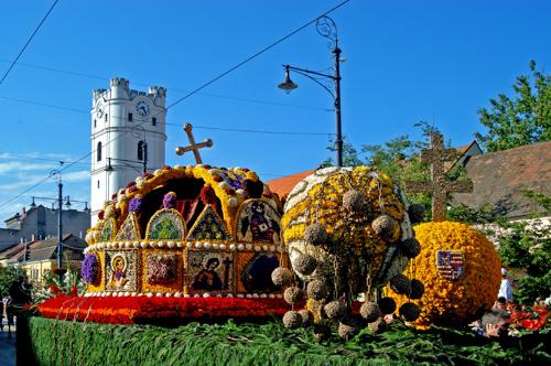 Virágkarnevál Debrecenben-stock-foto