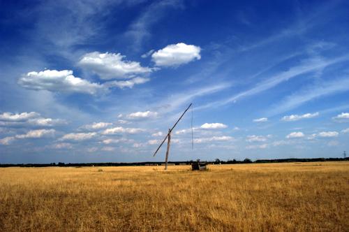 Gémeskút a Hortobágyon-stock-foto