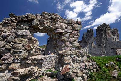A Regéci vár romjai-stock-foto