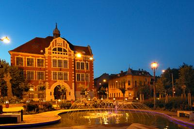 Miskolc, Földes Ferenc Gimnázium (Hősök tere)-stock-foto