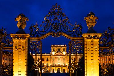 Fertőd, az Esterházy-kastély és parkja-stock-photo