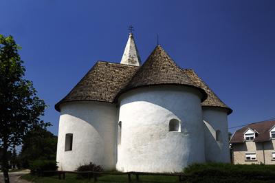 Rábaszentmiklós, Szent Miklós körkápolna-stock-foto