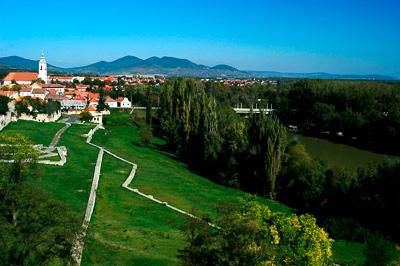 Sárospatak látványa a Rákóczi-várból-stock-foto