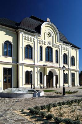Tokaj, Kulturális és Konferencia Központ (volt zsinagóga)-stock-foto