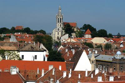 Sopron műemlékekben gazdag belvárosa-stock-foto