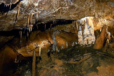 Az Aggteleki-cseppkőbarlang-stock-photo