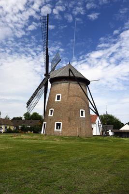 Lovasbemutató Ópusztaszeren-stock-foto