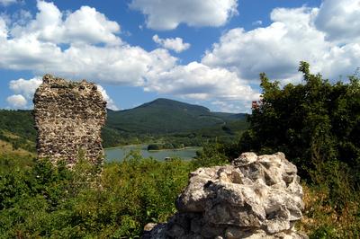 A hasznosi víztározó a Mátra- alján Pásztó határában-stock-foto