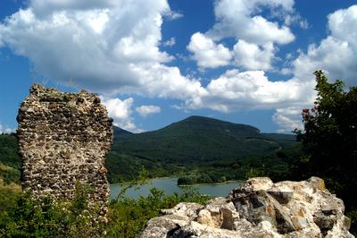 A hasznosi víztározó a Mátra- alján Pásztó határában-stock-foto