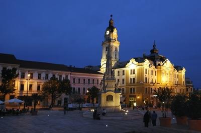 Pécs - Városháza-stock-photo